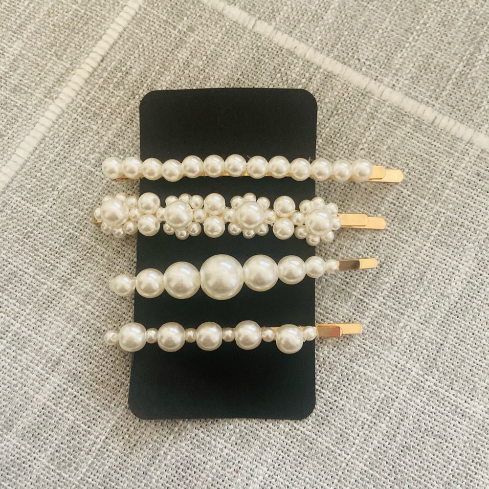 Stylish  hair clips